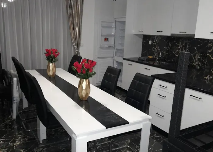 Luxe 1 Dubai Penthouse *